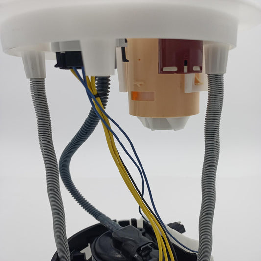 BOMBA DE GASOLINA CHEVROLET SILVERADO 1500 5.3L, 4.3L, 2.7L, 6.2L AÑO 2019, 2020, 2021 CHEVROLET CHEYENNE 2021 GMC SIERRA 4.3L, 5.3L, 6.2L, 2.7L AÑO 2019, 2020 812751138