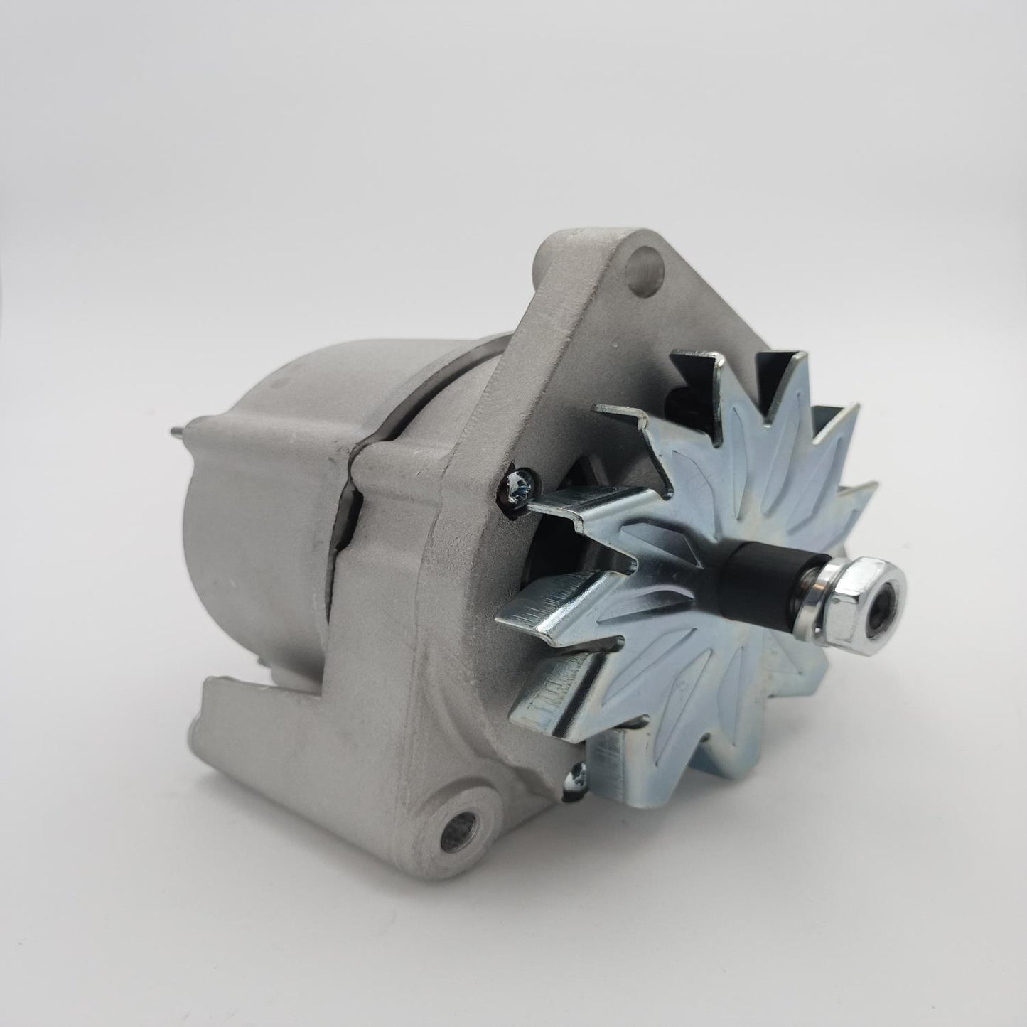 ALTERNADOR BOSCH 12 VOLTS 55 AMPS FAMSA MERCEDES BENZ ( 080 182 )