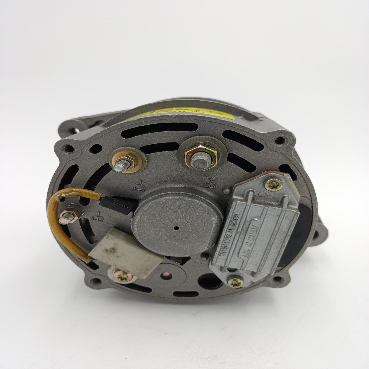 ALTERNADOR ISKRA BASE RECTA 75A 12V