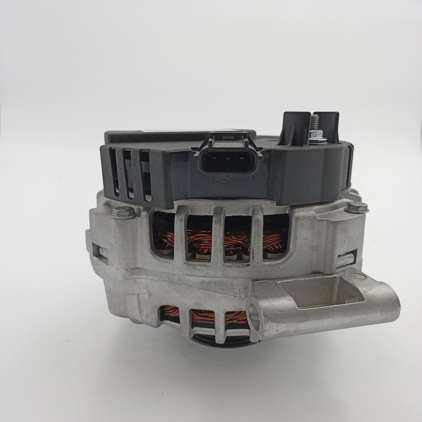 ALTERNADOR AUTOMOTRIZ VALEO IR/IF CW 12V 90A FORD KA FIESTA COURIER 1.6L WAI 0087100