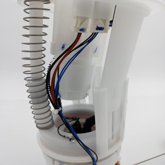 BOMBA DE GASOLINA ELECTRICA NISSAN FRONTIER PATHFINDER XTERRA 6,4CIL 05-11 C38395 0607011 0607003