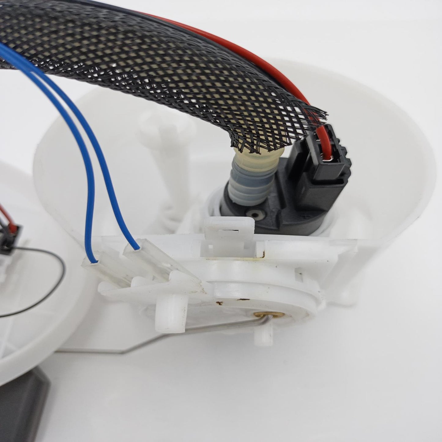 BOMBA DE GASOLINA CHEV TORNADO 06-10 VASO 3 GRAPAS