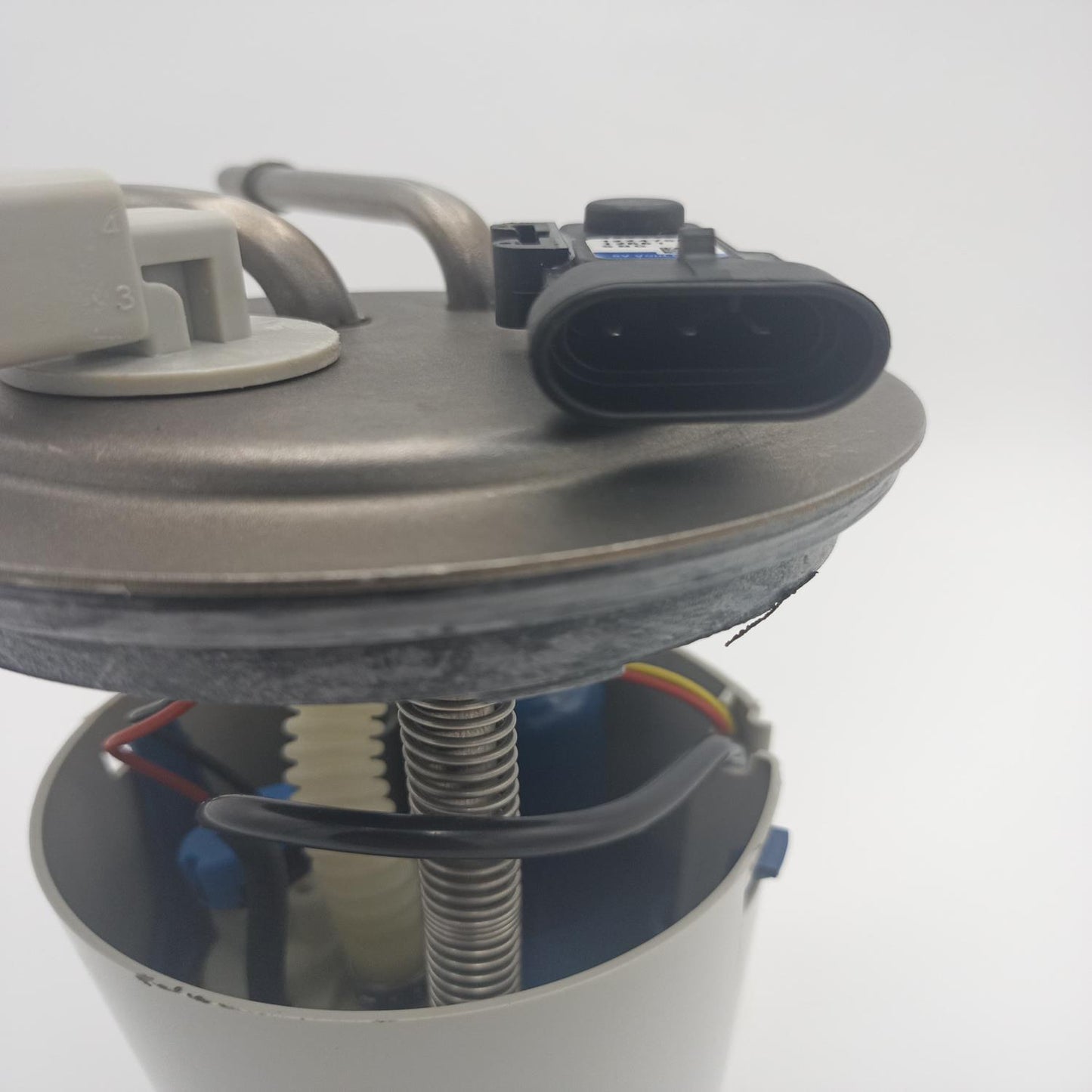 BOMBA DE GASOLINA  AP GM TAHOE 5.3, 02-04