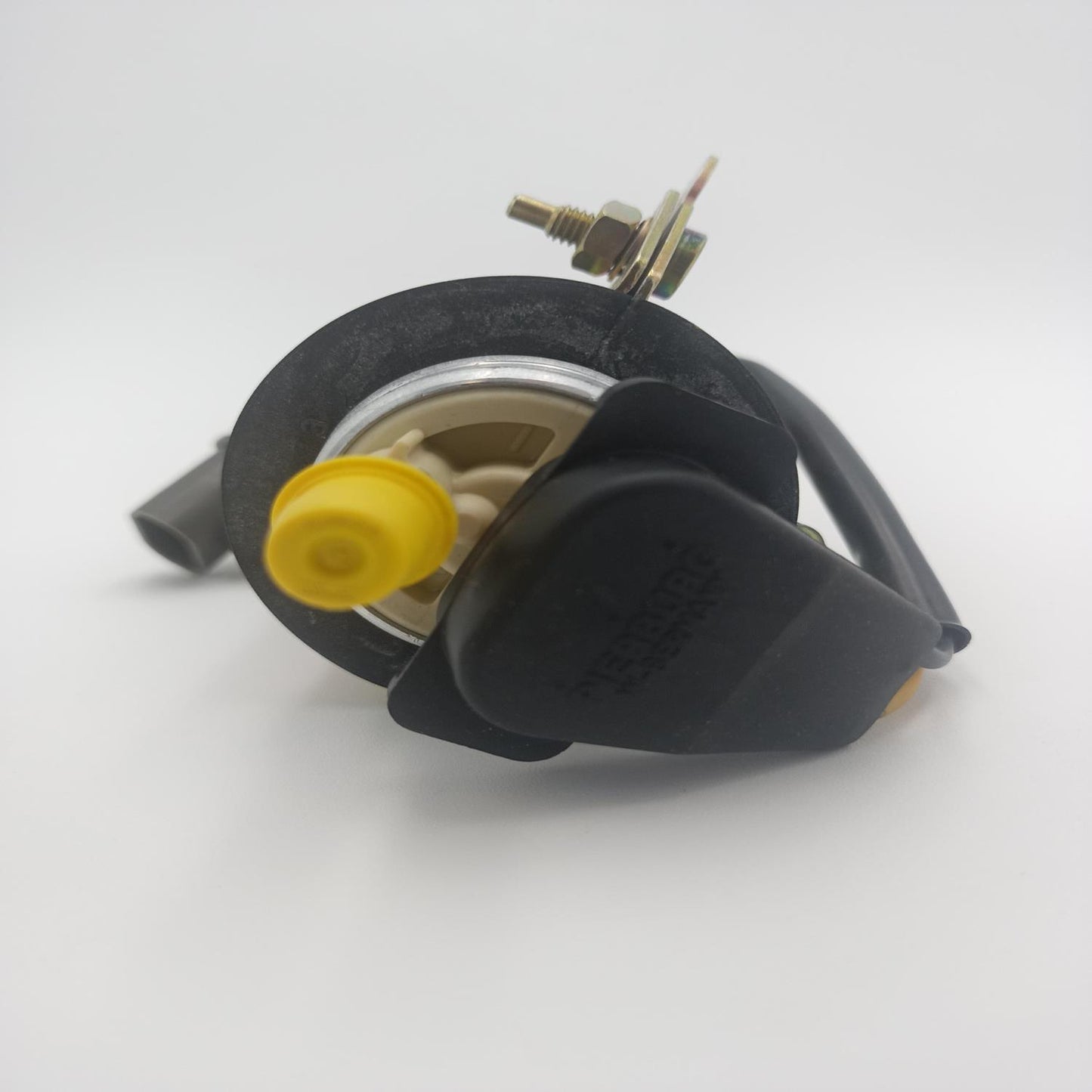 REPUESTO BOMBA DE GASOLINA Nissan Ichi Van 2.4 L, 4 Cil 	 1992 - 1994